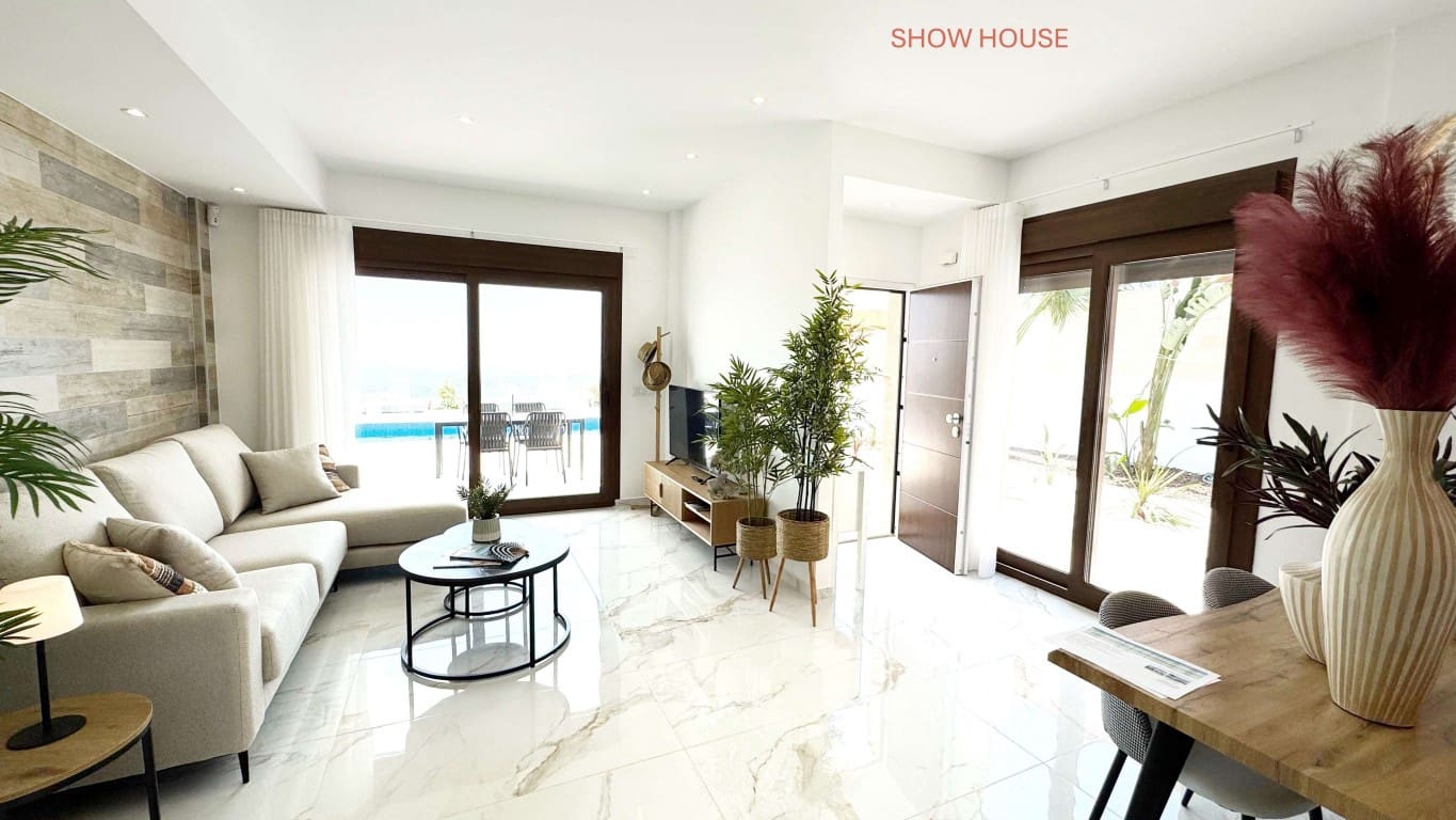 3 soveværelse Villa til salg i Polop med swimmingpool - € 598.000 (Ref: 8882354)