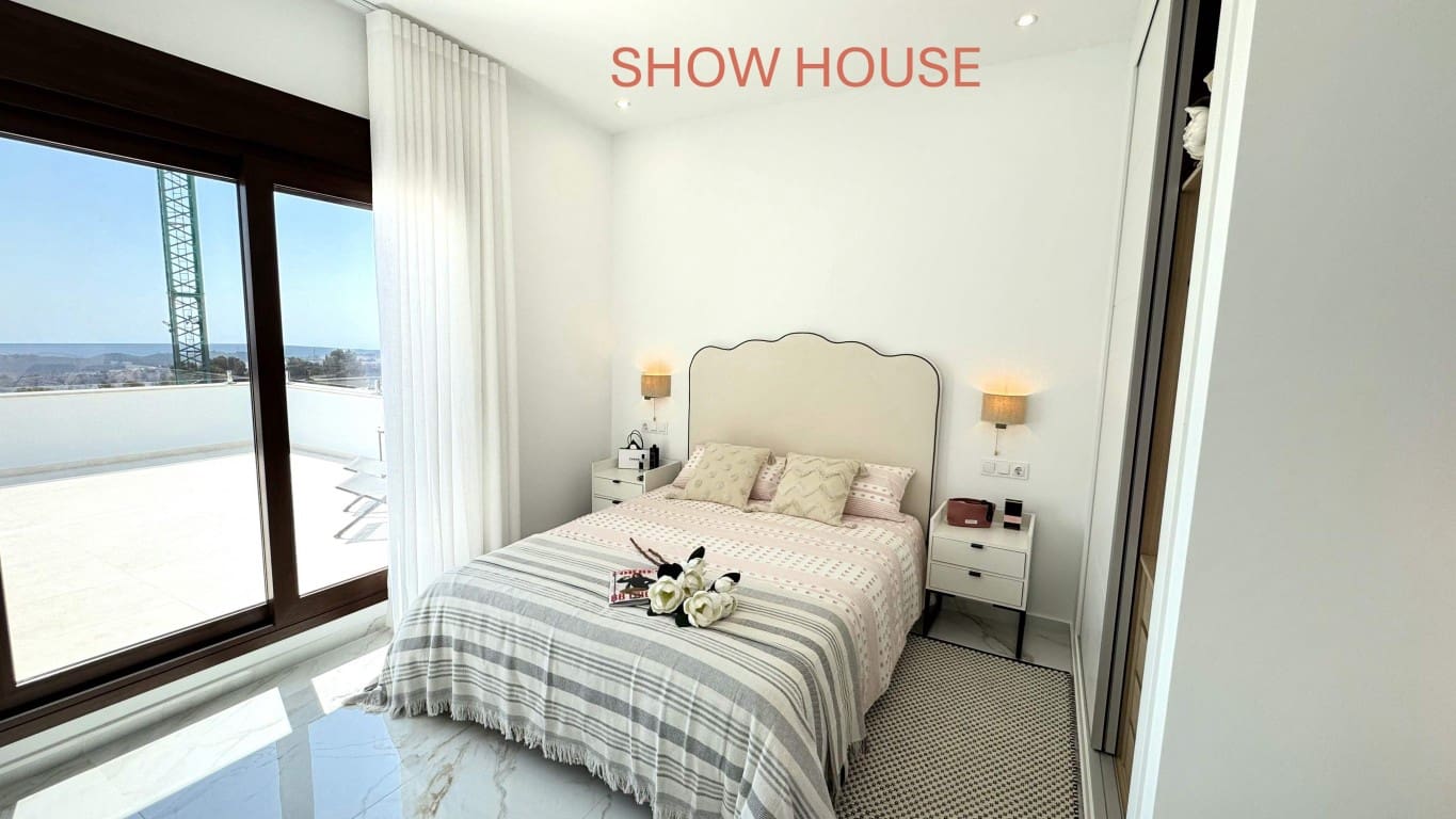 3 soveværelse Villa til salg i Polop med swimmingpool - € 598.000 (Ref: 8882354)