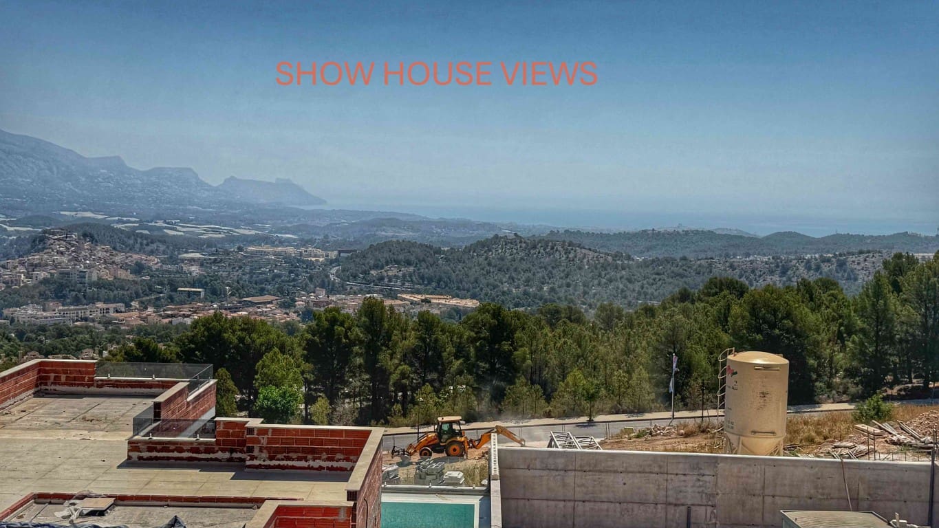 3 soveværelse Villa til salg i Polop med swimmingpool - € 598.000 (Ref: 8882354)