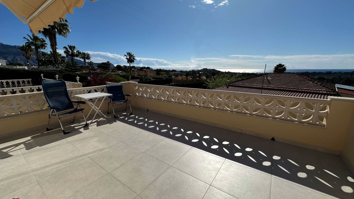 2 soverom Villa til salgs i La Nucia - € 270 000 (Ref: 8935979)