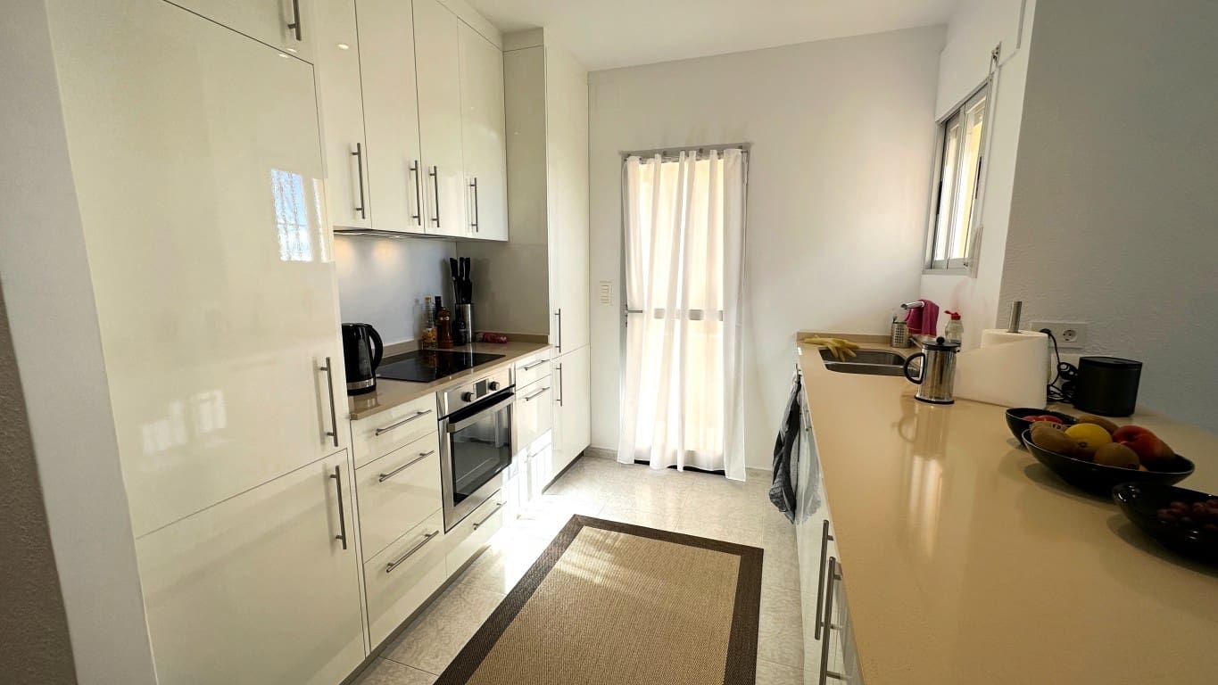 2 soverom Villa til salgs i La Nucia - € 270 000 (Ref: 8935979)