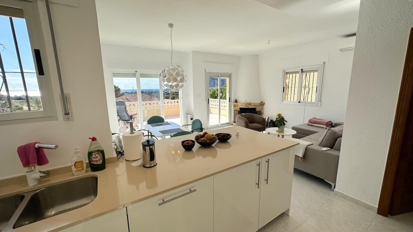 2 soverom Villa til salgs i La Nucia - € 270 000 (Ref: 8935979)