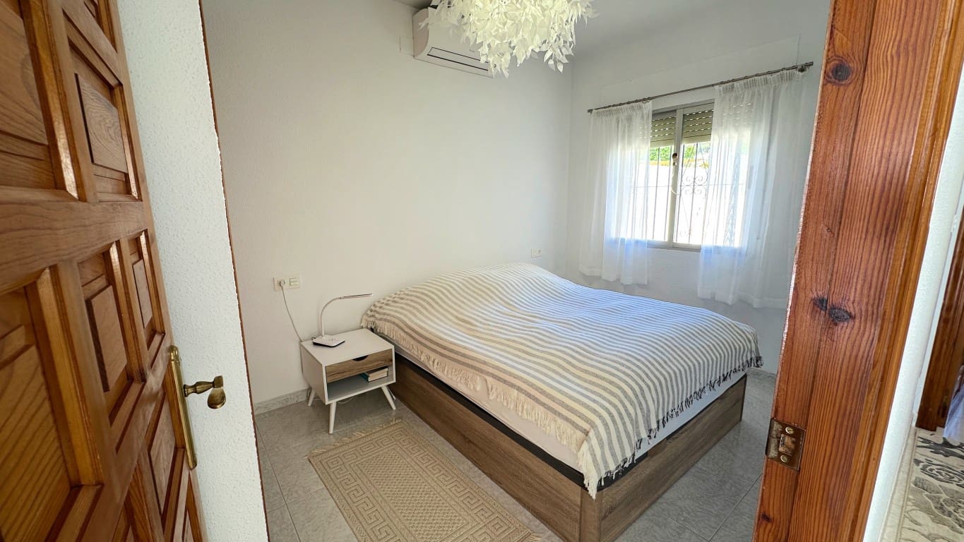 2 soverom Villa til salgs i La Nucia - € 270 000 (Ref: 8935979)