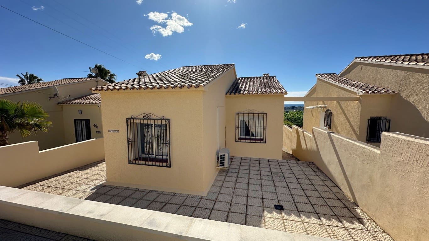 2 soverom Villa til salgs i La Nucia - € 270 000 (Ref: 8935979)