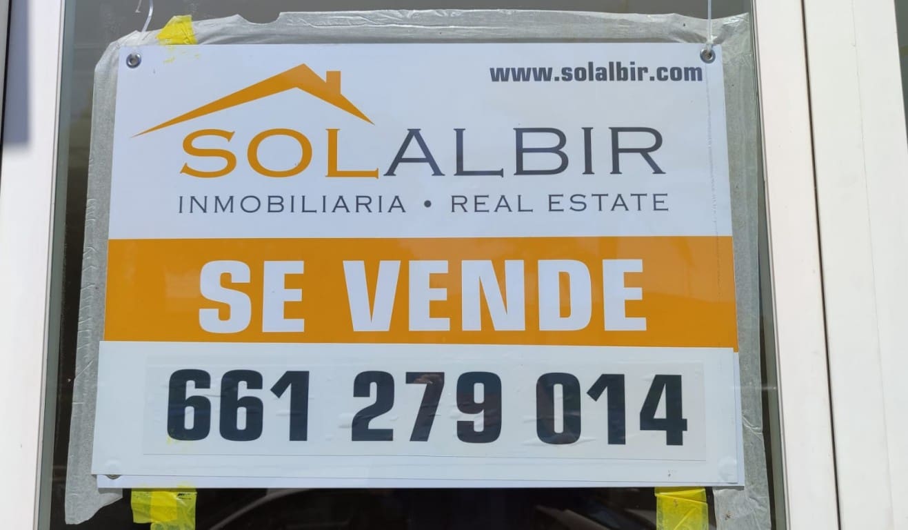 Kommersiell til salgs i Altea - € 385 000 (Ref: 8944293)