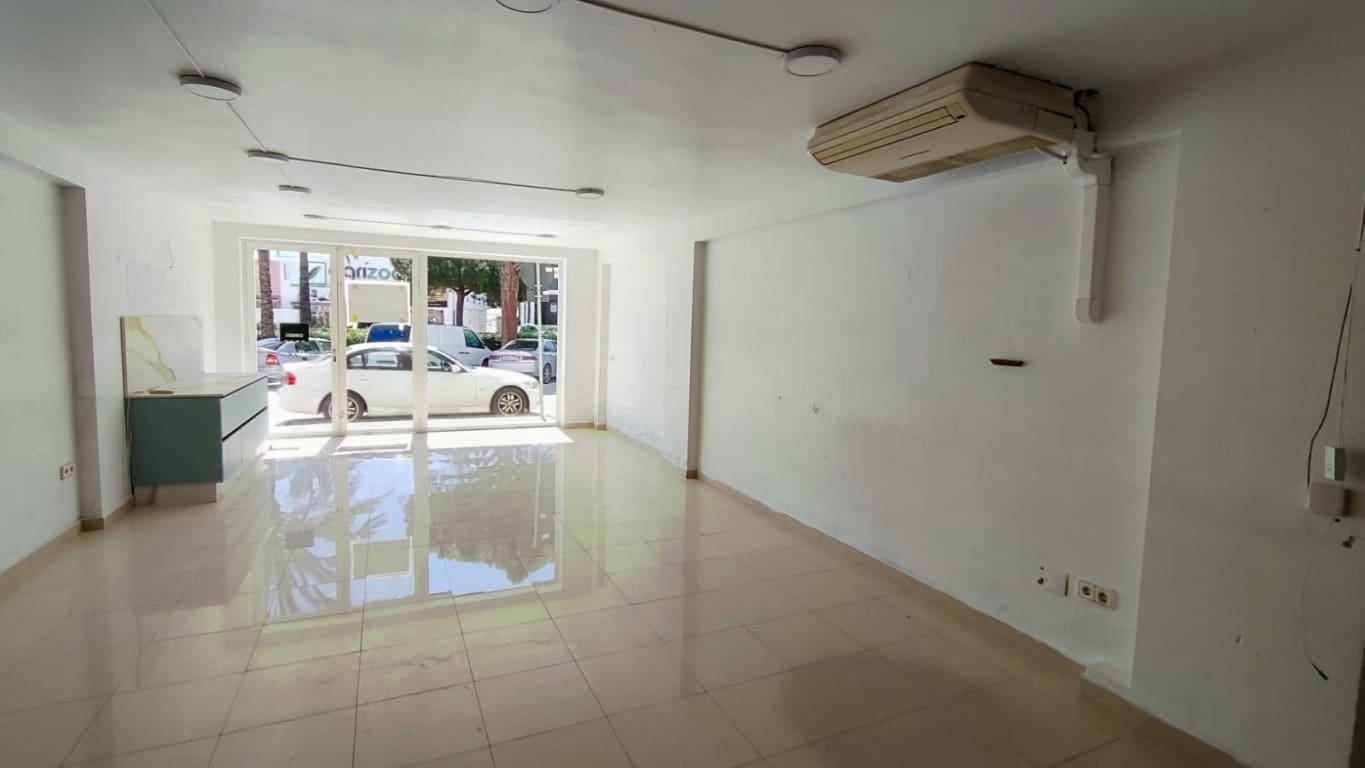 Kommersiell til salgs i Altea - € 385 000 (Ref: 8944293)