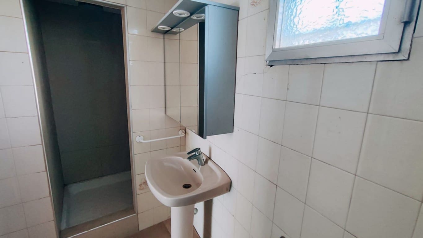 Kommersiell til salgs i Altea - € 385 000 (Ref: 8944293)