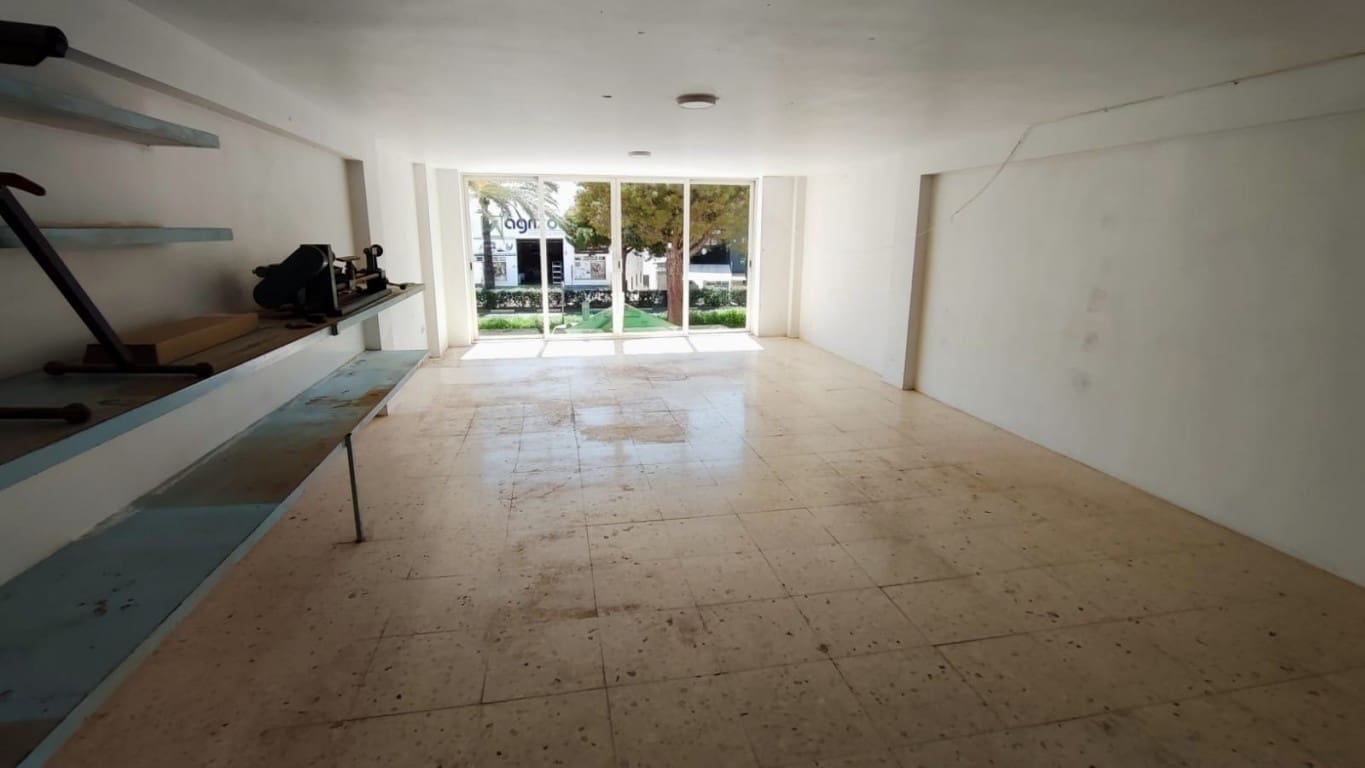 Kommersiell til salgs i Altea - € 385 000 (Ref: 8944293)