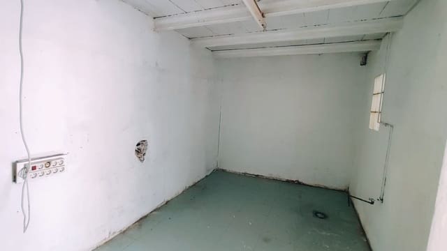 Kommersiell til salgs i Altea - € 385 000 (Ref: 8944293)