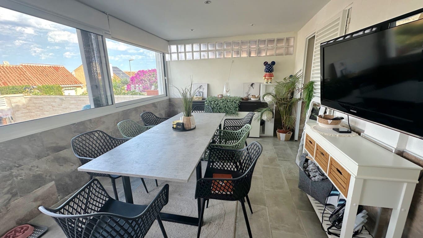 3 soveværelse Villa til salg i La Nucia med swimmingpool - € 332.000 (Ref: 9028722)