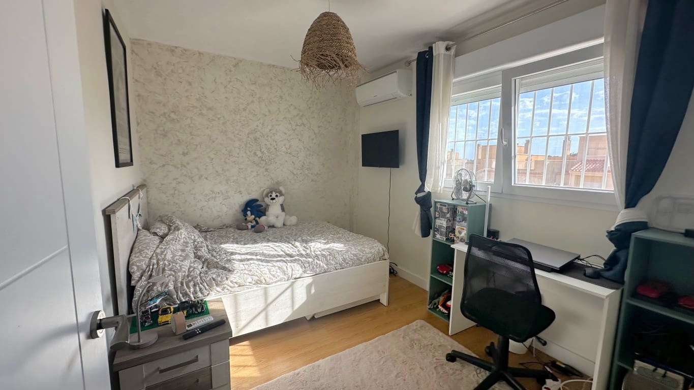 3 soveværelse Villa til salg i La Nucia med swimmingpool - € 332.000 (Ref: 9028722)