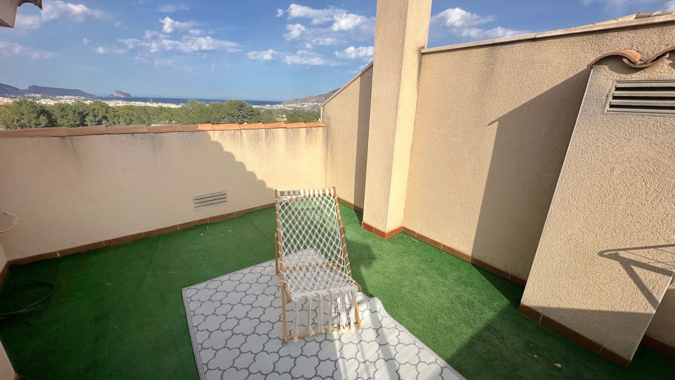 3 soveværelse Villa til salg i La Nucia med swimmingpool - € 332.000 (Ref: 9028722)