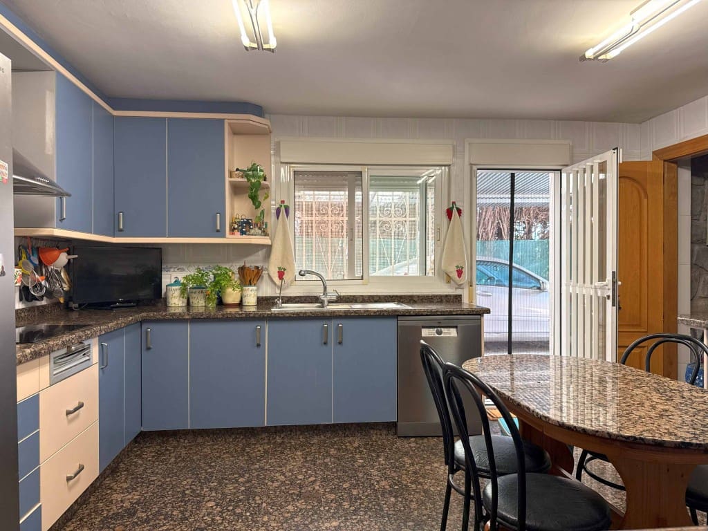 6 soverom Villa til salgs i Alfaz del Pi / L'Alfas del Pi med svømmebasseng - € 650 000 (Ref: 9035781)