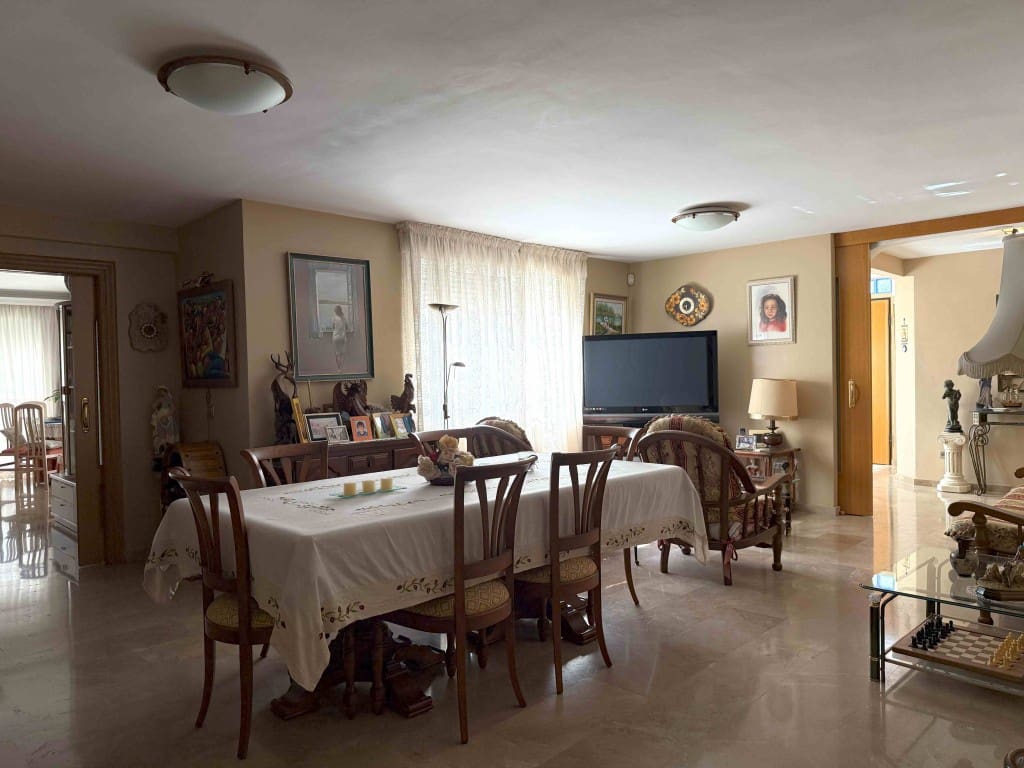 6 soverom Villa til salgs i Alfaz del Pi / L'Alfas del Pi med svømmebasseng - € 650 000 (Ref: 9035781)