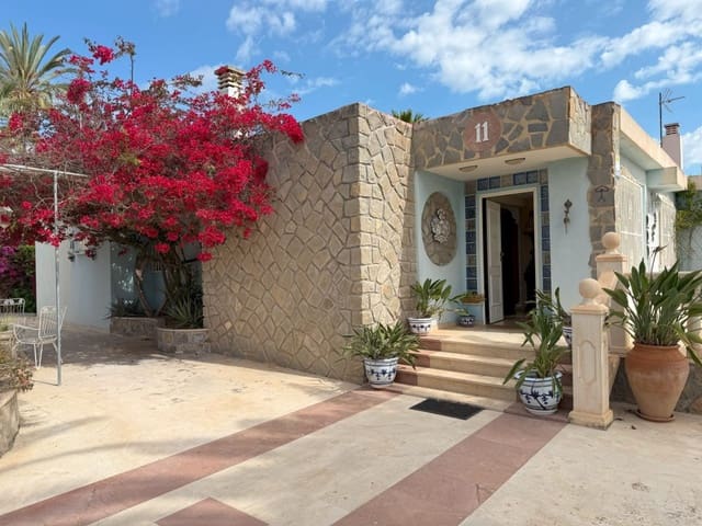 6 slaapkamer Villa te koop in Escandinavia - Cautivador, Alfaz del Pi / L'Alfàs del Pi met zwembad - € 650.000 (Ref: 9035781)