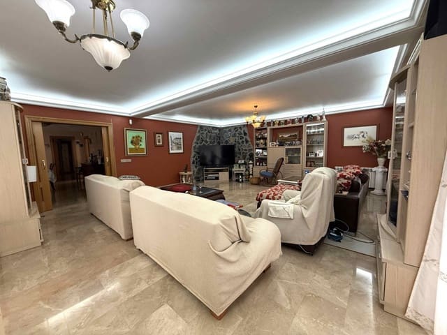 6 slaapkamer Villa te koop in Escandinavia - Cautivador, Alfaz del Pi / L'Alfàs del Pi met zwembad - € 650.000 (Ref: 9035781)