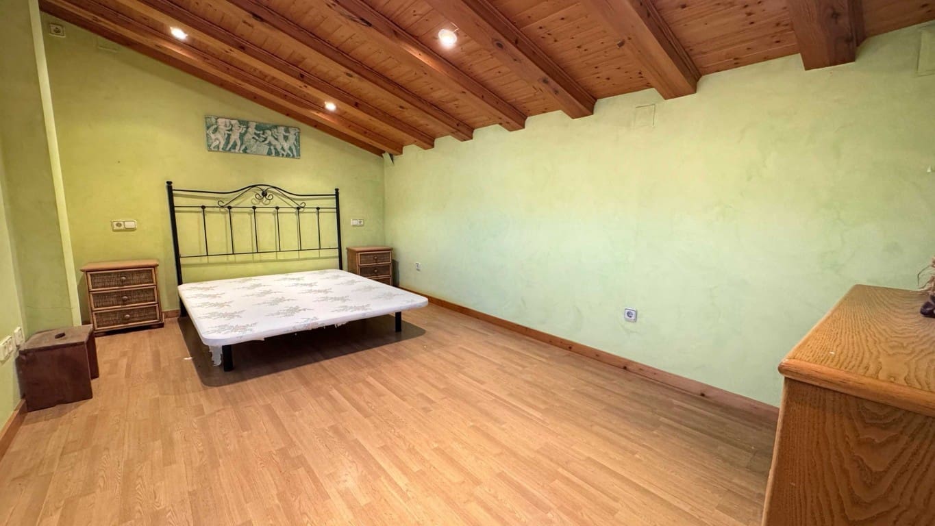 4 soverom Villa til salgs i La Nucia med svømmebasseng - € 515 000 (Ref: 9047314)