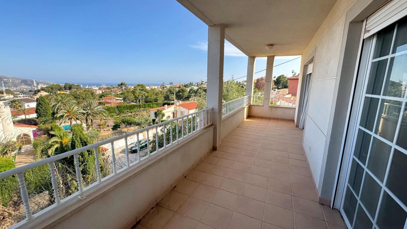 4 soverom Villa til salgs i La Nucia med svømmebasseng - € 515 000 (Ref: 9047314)