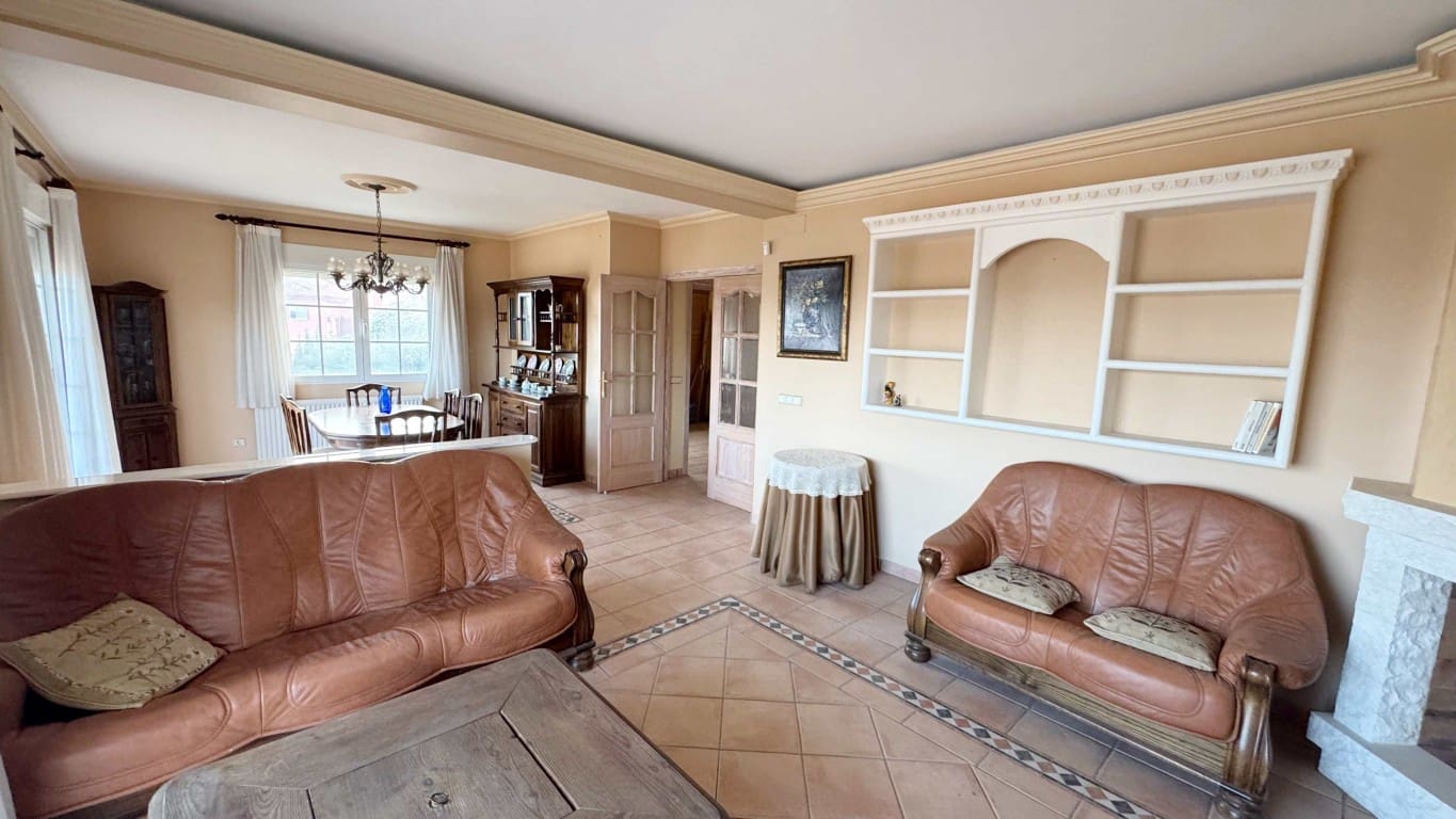 4 soverom Villa til salgs i La Nucia med svømmebasseng - € 515 000 (Ref: 9047314)