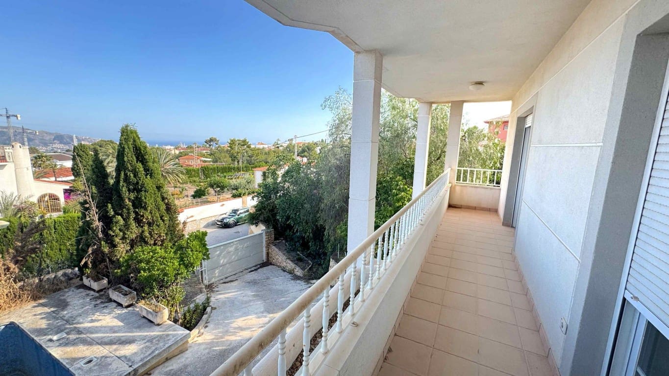 4 soverom Villa til salgs i La Nucia med svømmebasseng - € 515 000 (Ref: 9047314)