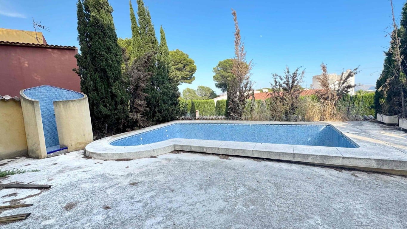 4 soverom Villa til salgs i La Nucia med svømmebasseng - € 515 000 (Ref: 9047314)