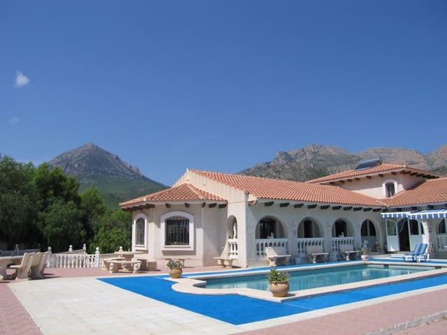 10 soverom Villa til salgs i Coloma  , La Nucia med svømmebasseng - € 1 950 000 (Ref: 9111871)