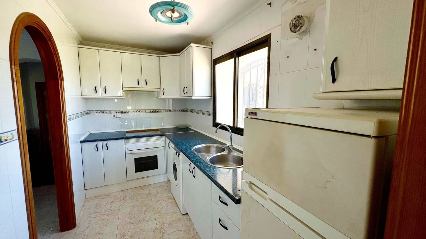 10 soverom Villa til salgs i La Nucia med svømmebasseng - € 1 950 000 (Ref: 9111871)