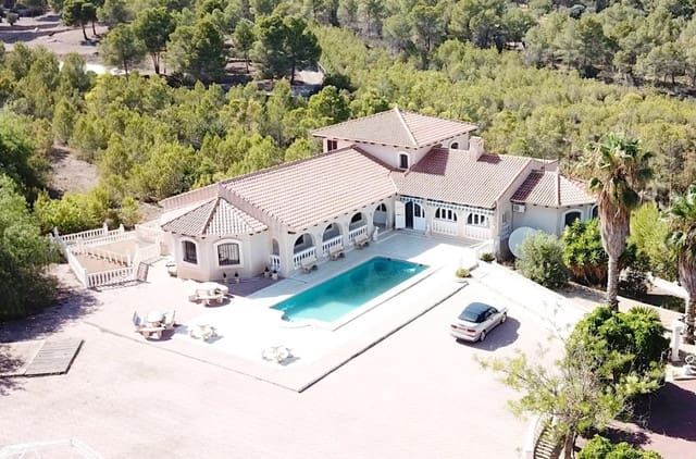 10 soverom Villa til salgs i Coloma  , La Nucia med svømmebasseng - € 1 950 000 (Ref: 9111871)