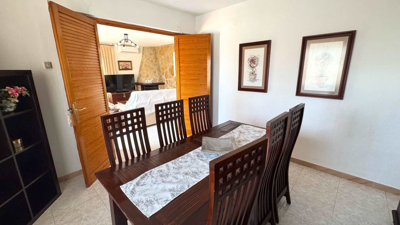 4 bedroom Villa for sale in Albir with pool - € 690,000 (Ref: 9142323)