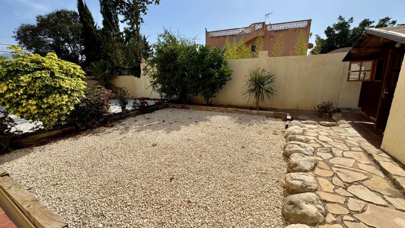 4 bedroom Villa for sale in Albir with pool - € 690,000 (Ref: 9142323)