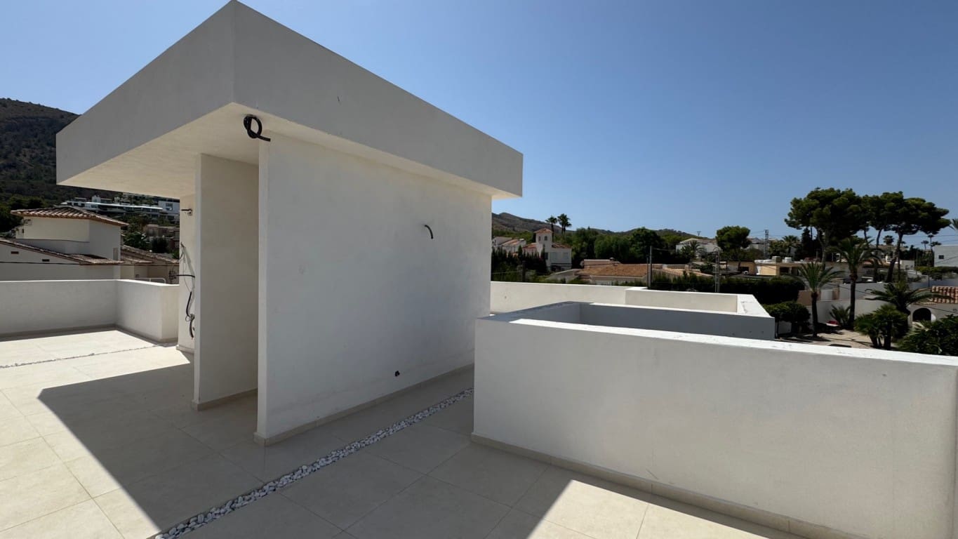 4 slaapkamer Villa te koop in Albir met zwembad - € 1.195.000 (Ref: 9152796)