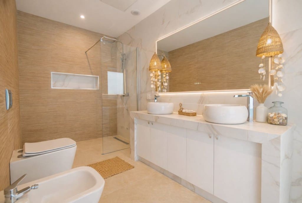 4 bedroom Villa for sale in Albir with pool - € 1,195,000 (Ref: 9152796)