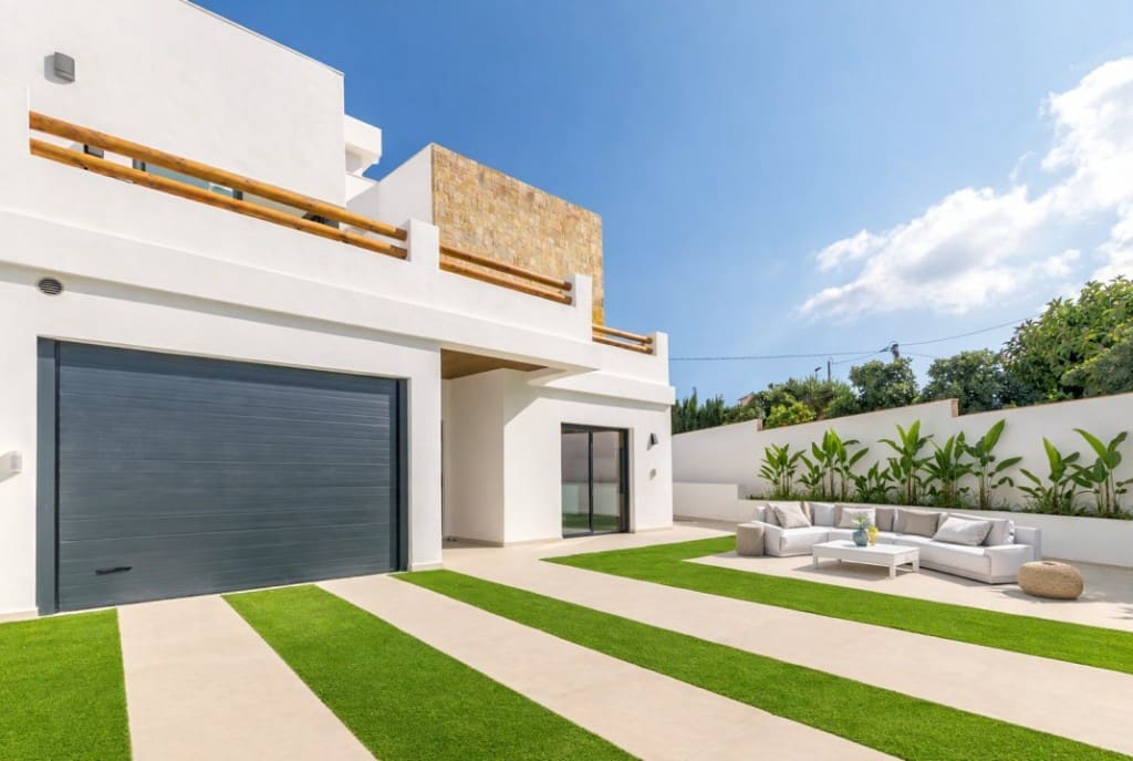 4 bedroom Villa for sale in Albir with pool - € 1,195,000 (Ref: 9152796)