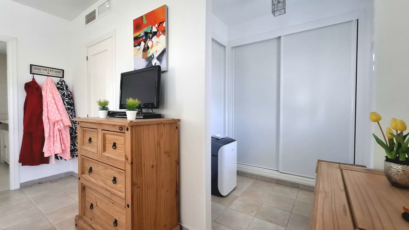 5 soverom Villa til salgs i Finestrat med svømmebasseng - € 595 000 (Ref: 9153161)