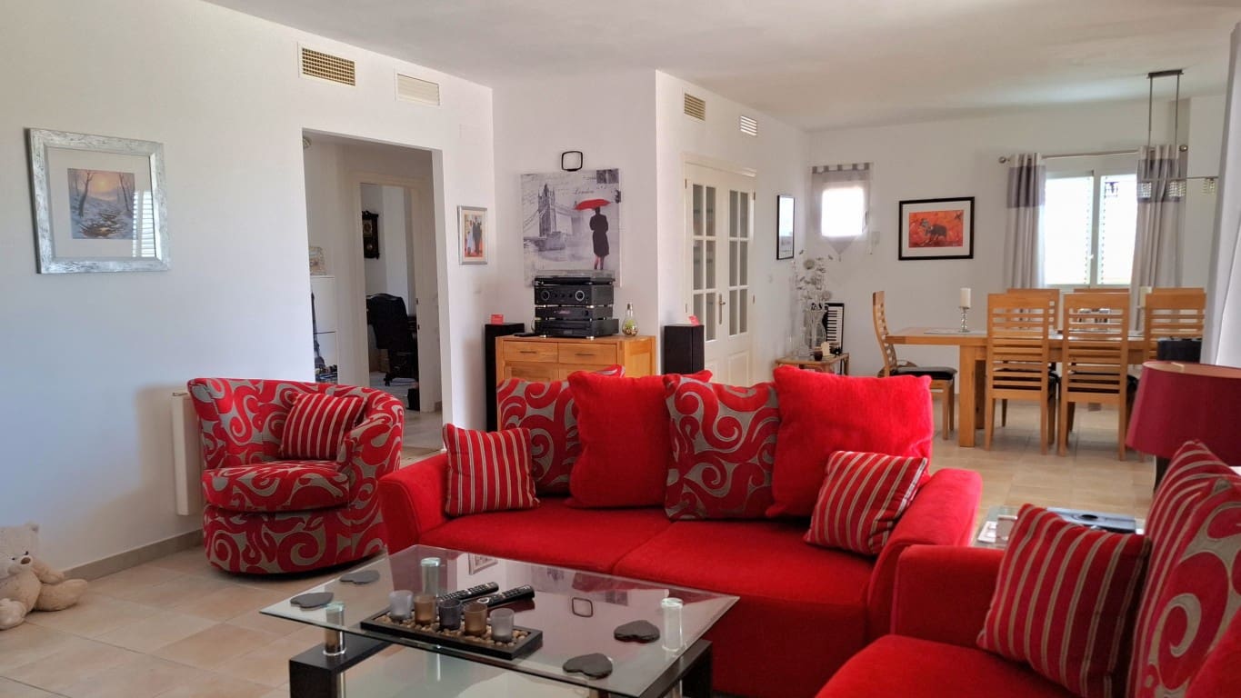 5 soverom Villa til salgs i Finestrat med svømmebasseng - € 595 000 (Ref: 9153161)