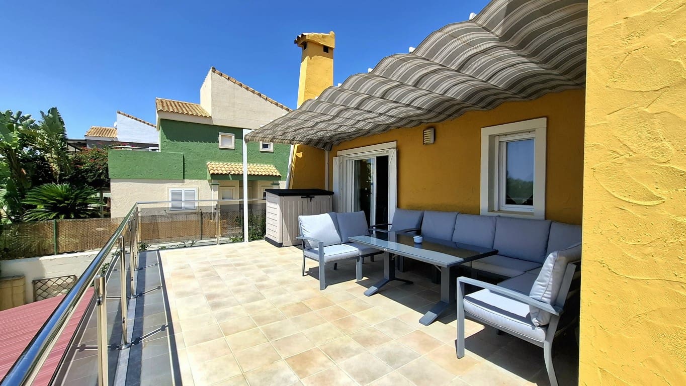 5 soverom Villa til salgs i Finestrat med svømmebasseng - € 595 000 (Ref: 9153161)