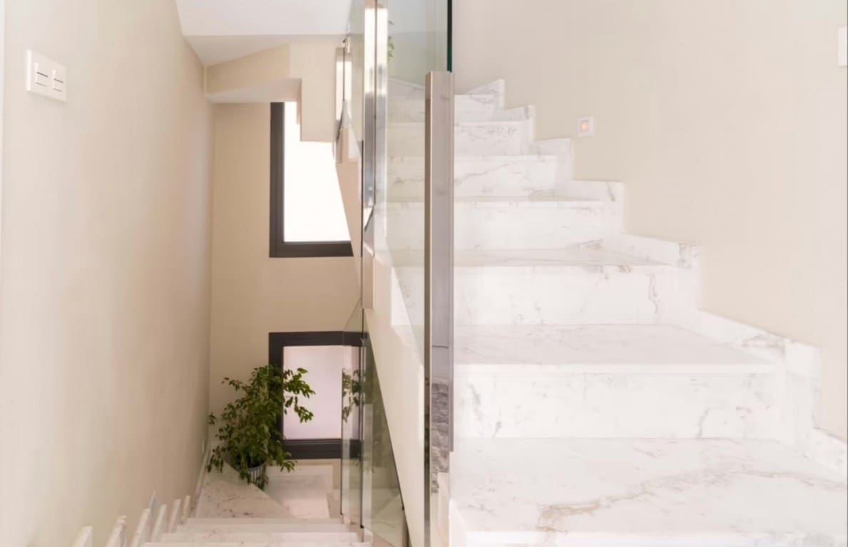 3 soveværelse Villa til salg i Finestrat med swimmingpool - € 739.000 (Ref: 9167480)