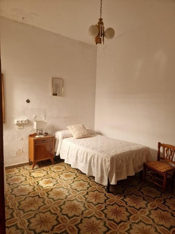 4 bedroom Villa for sale in Altea - € 435,000 (Ref: 9185915)