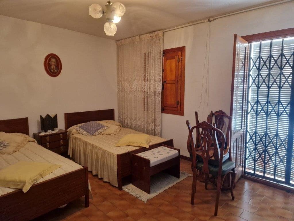 4 bedroom Villa for sale in Altea - € 435,000 (Ref: 9185915)