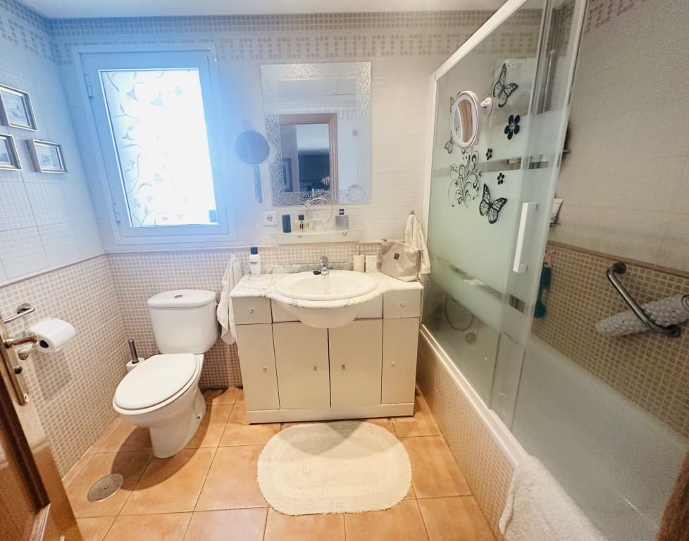 2 soverom Leilighet til salgs i Albir med svømmebasseng - € 299 000 (Ref: 9199844)