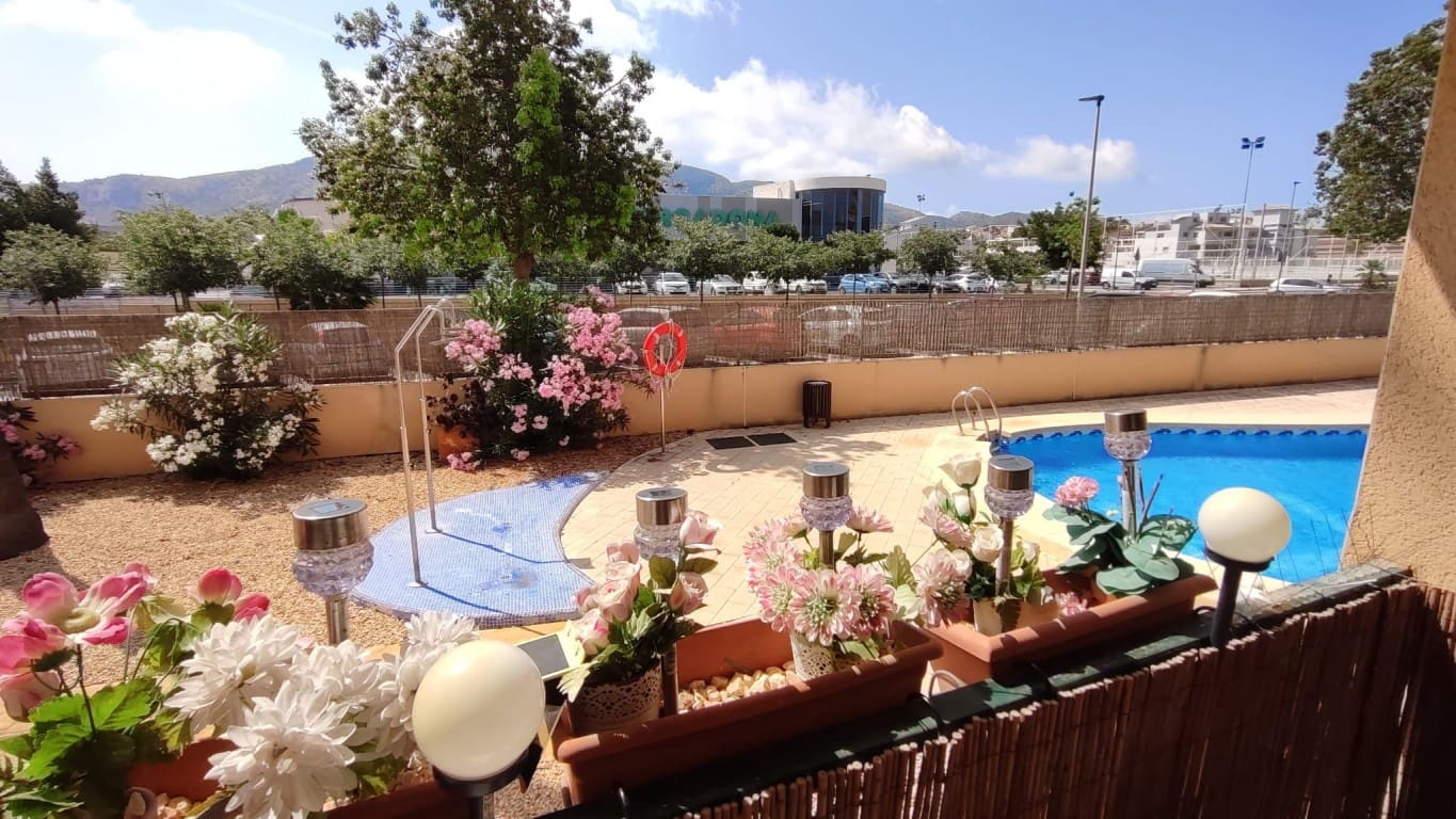 2 soverom Leilighet til salgs i Albir med svømmebasseng - € 299 000 (Ref: 9199844)