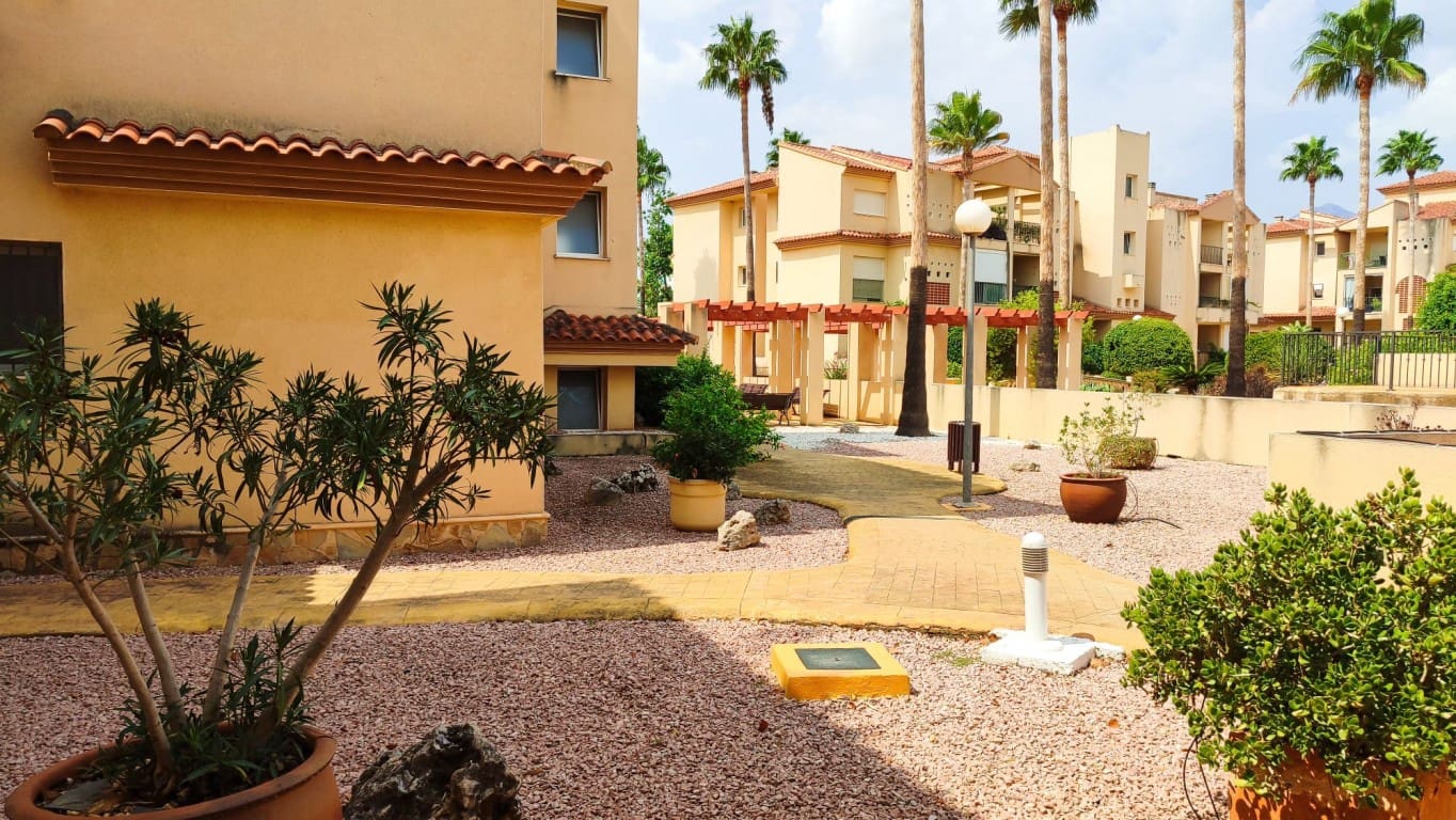 2 soverom Leilighet til salgs i Albir med svømmebasseng - € 299 000 (Ref: 9199844)