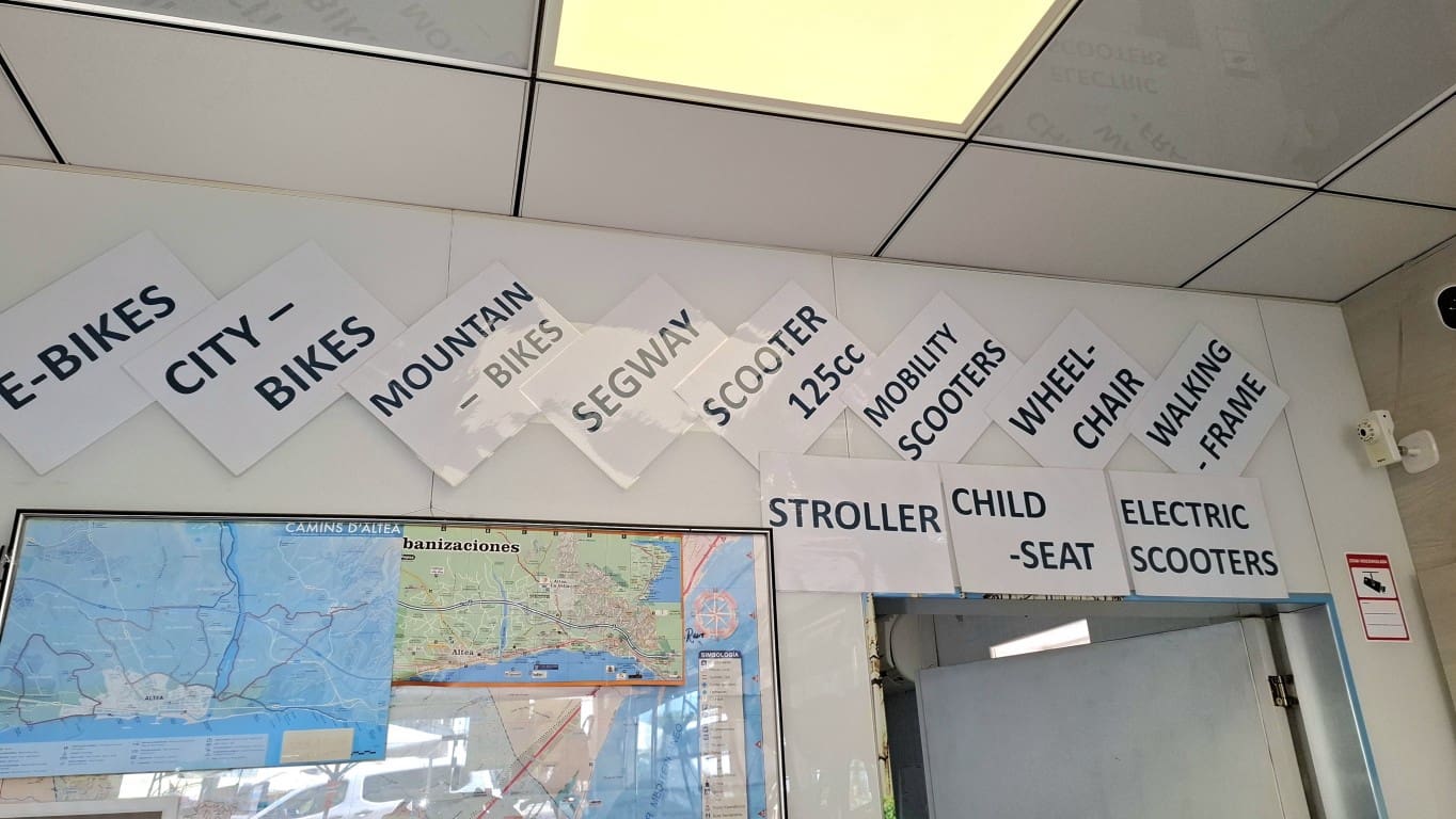 Erhverv til salg i Albir - € 110.000 (Ref: 9282686)