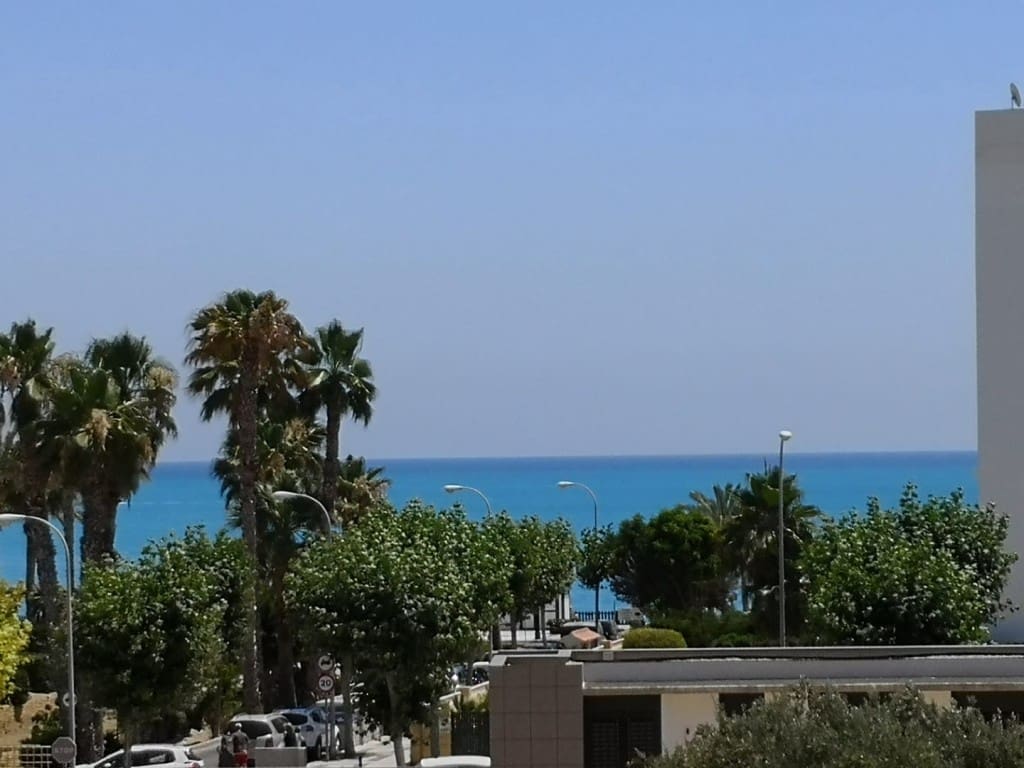 2 bedroom Apartment for sale in Albir with pool - € 425,000 (Ref: 9348047)