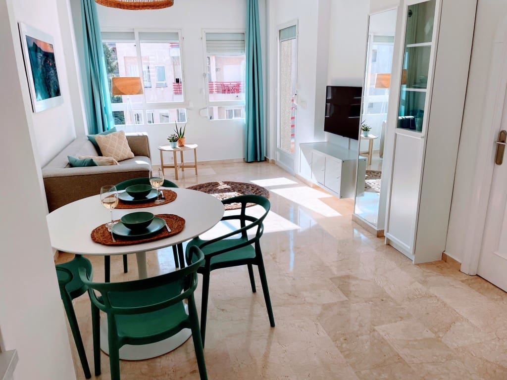 1 slaapkamer Appartement te koop in Albir met zwembad - € 295.000 (Ref: 9348048)