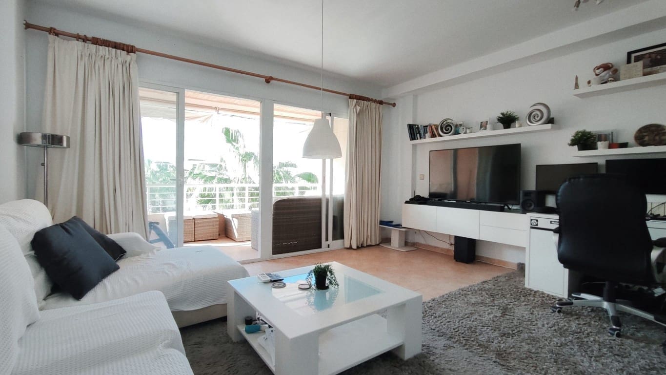 1 makuuhuone Huoneisto myytävänä paikassa Albir mukana uima-altaan - 325 000 € (Ref: 9352857)