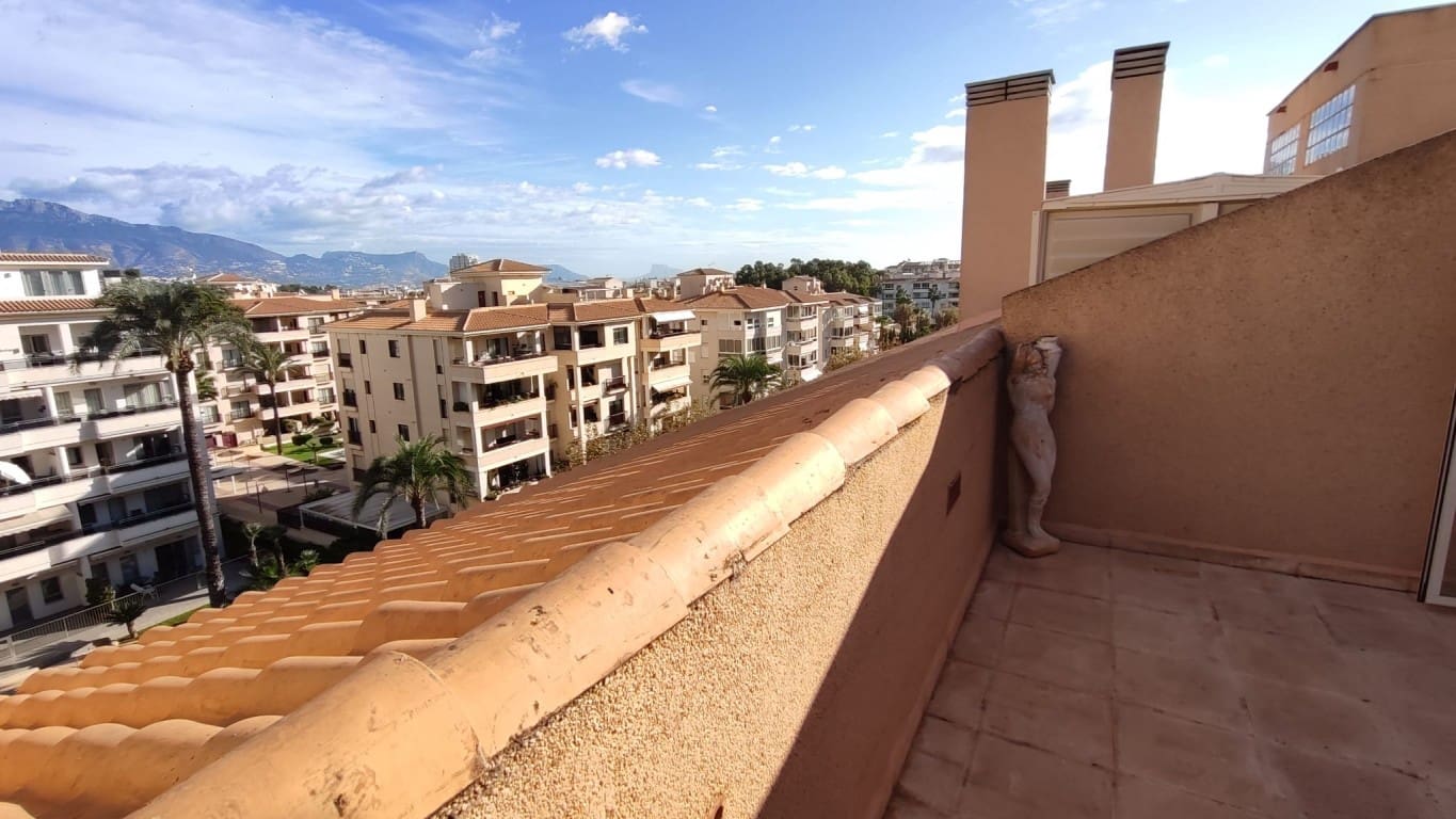 1 makuuhuone Huoneisto myytävänä paikassa Albir mukana uima-altaan - 325 000 € (Ref: 9352857)