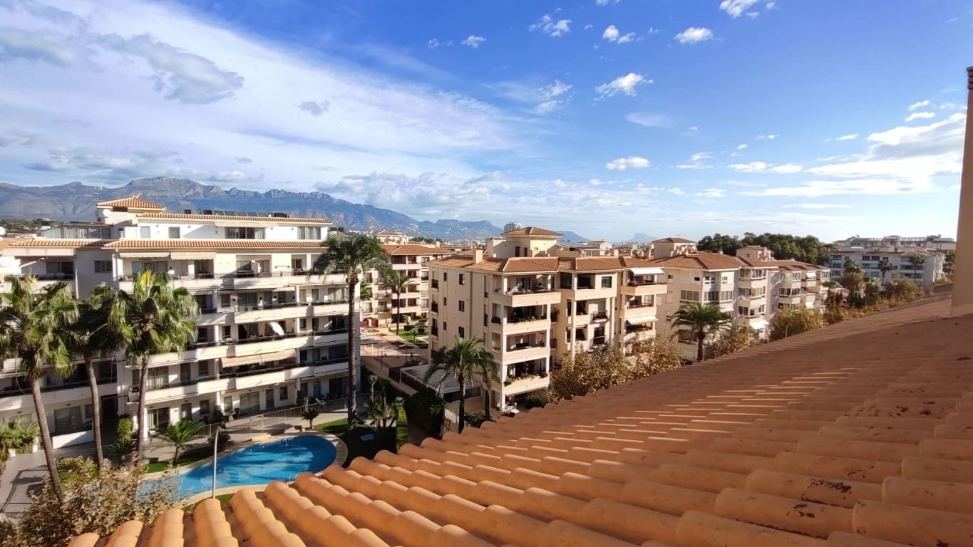 1 makuuhuone Huoneisto myytävänä paikassa Albir mukana uima-altaan - 325 000 € (Ref: 9352857)