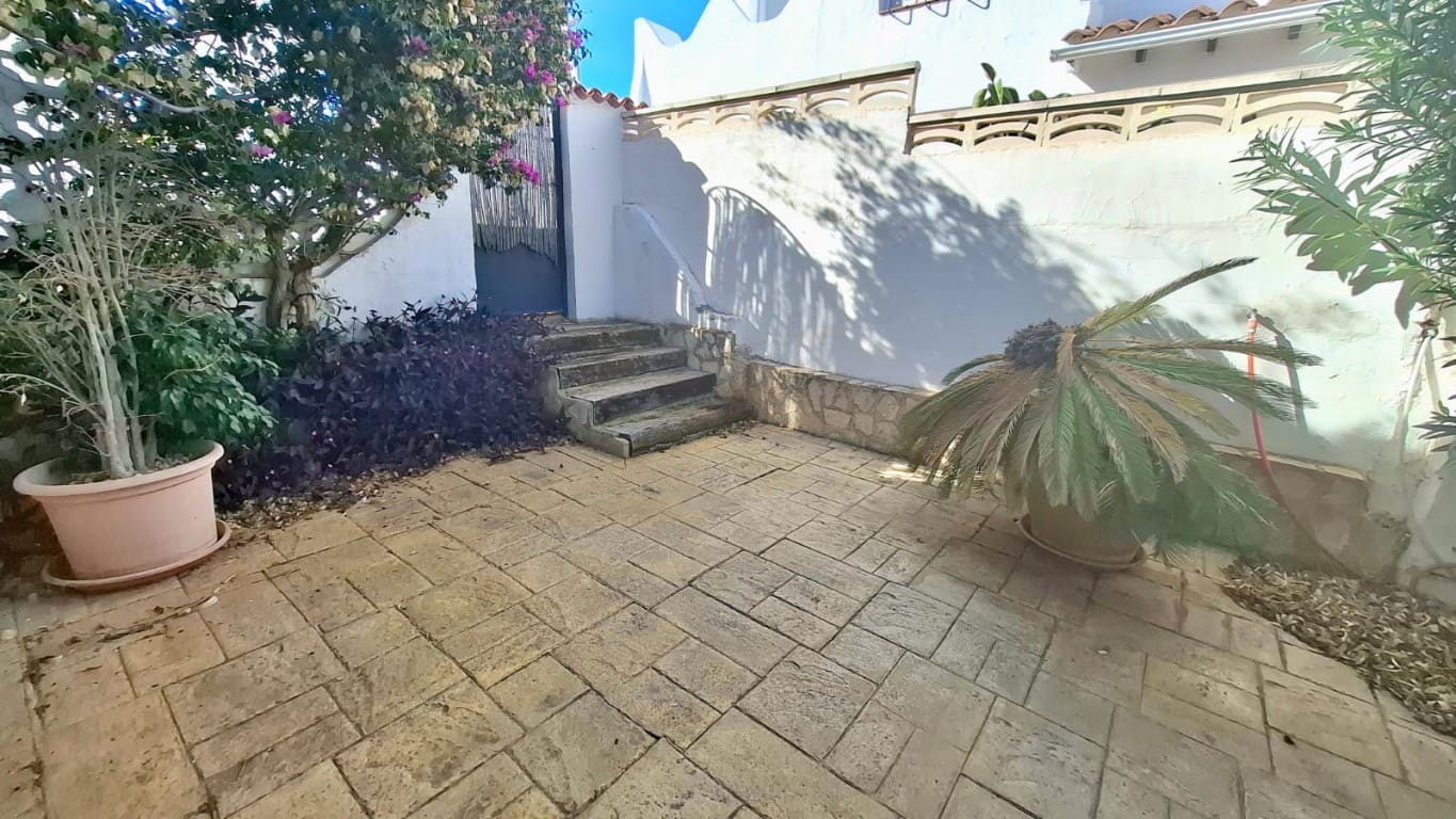 2 soverom Bungalow til salgs i La Nucia med svømmebasseng - € 235 000 (Ref: 9388836)