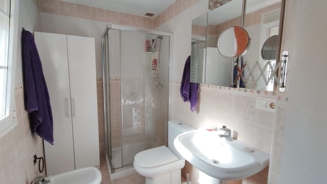 3 bedroom Bungalow for sale in Albir, Alfaz del Pi / L'Alfàs del Pi with pool - € 378,000 (Ref: 9396590)